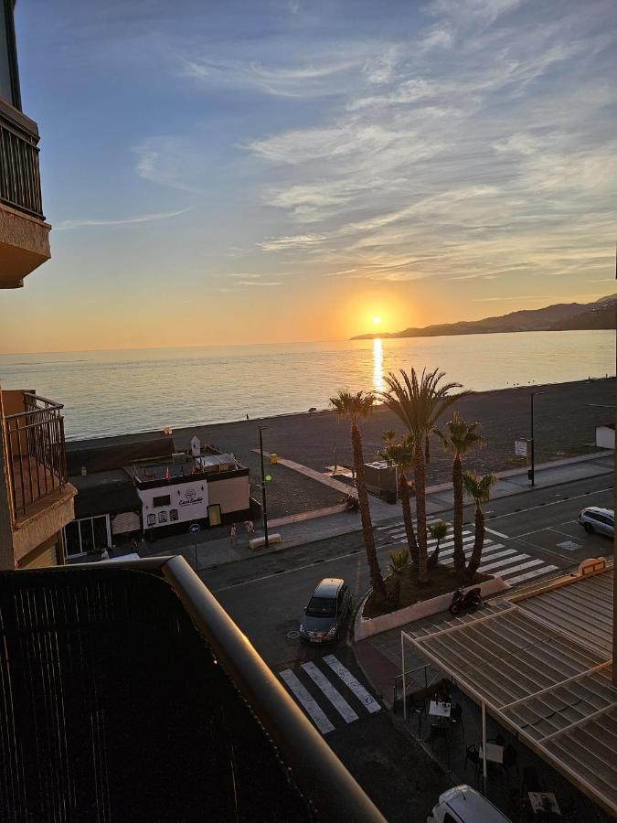 Apartamento En Primera Linea De Playa Salobreña Esterno foto