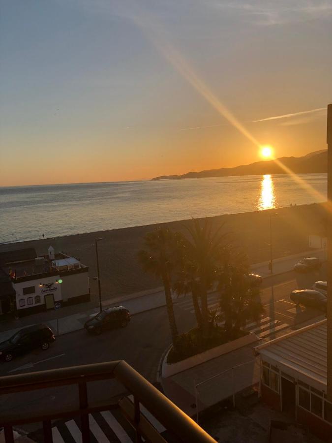Apartamento En Primera Linea De Playa Salobreña Esterno foto